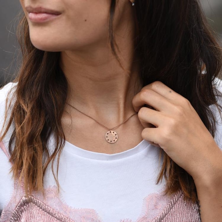 Pozlátený strieborný prívesok s gravírom 46579