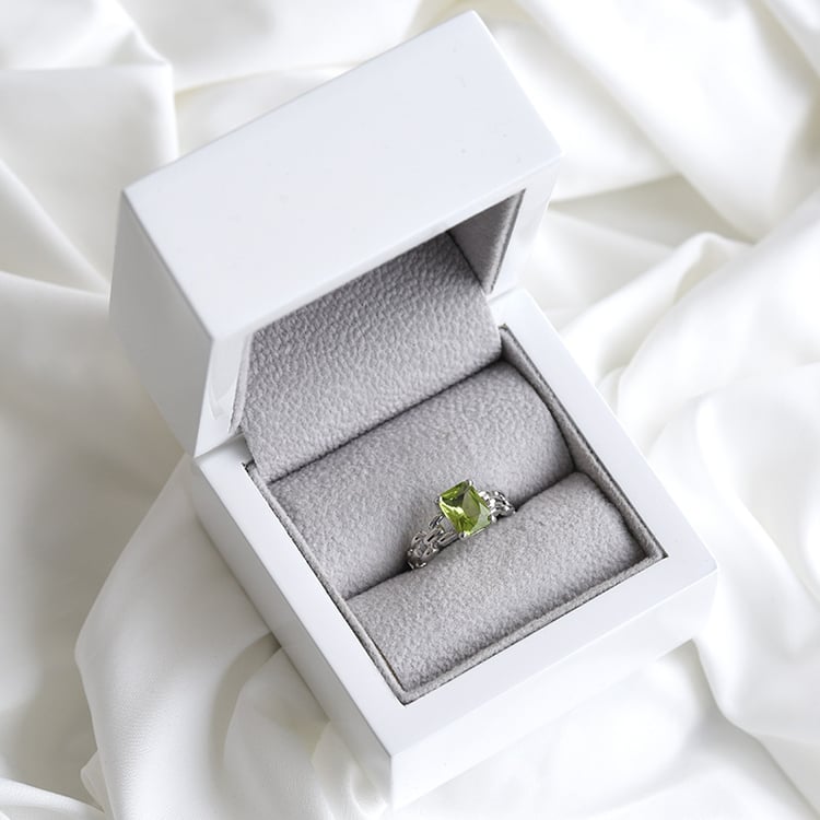 prsteň s olivínom 84703