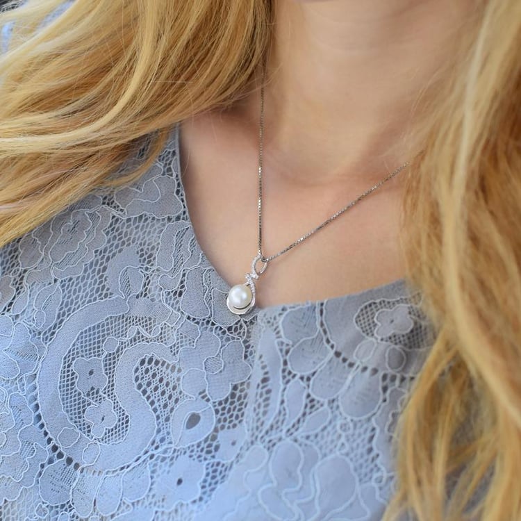 Perlový náhrdelník zo striebra 27608