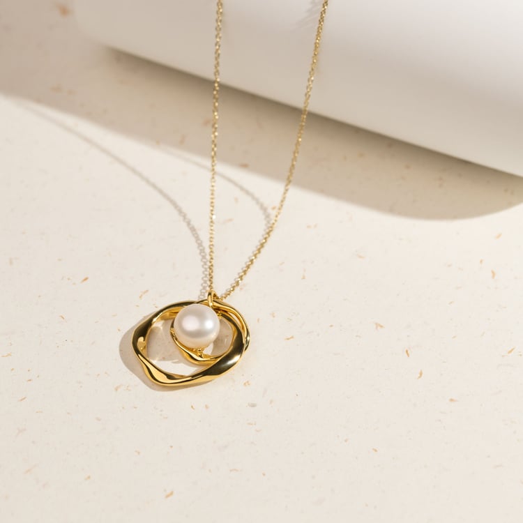 Strieborný prívesok s perlou Alya 163930