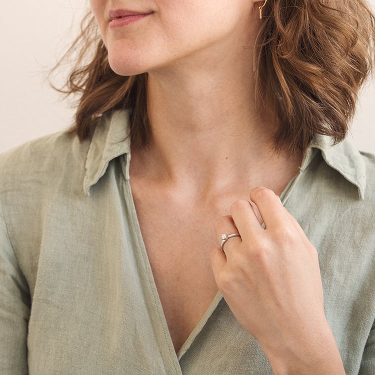 Zásnubný prsteň s lab-grown diamantom Edona 129901