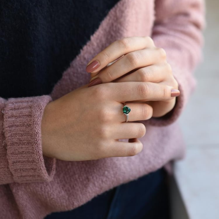 Zlatý prsteň so smaragdom 52053