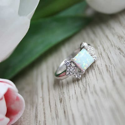 Strieborný prsteň s princess opálom 
