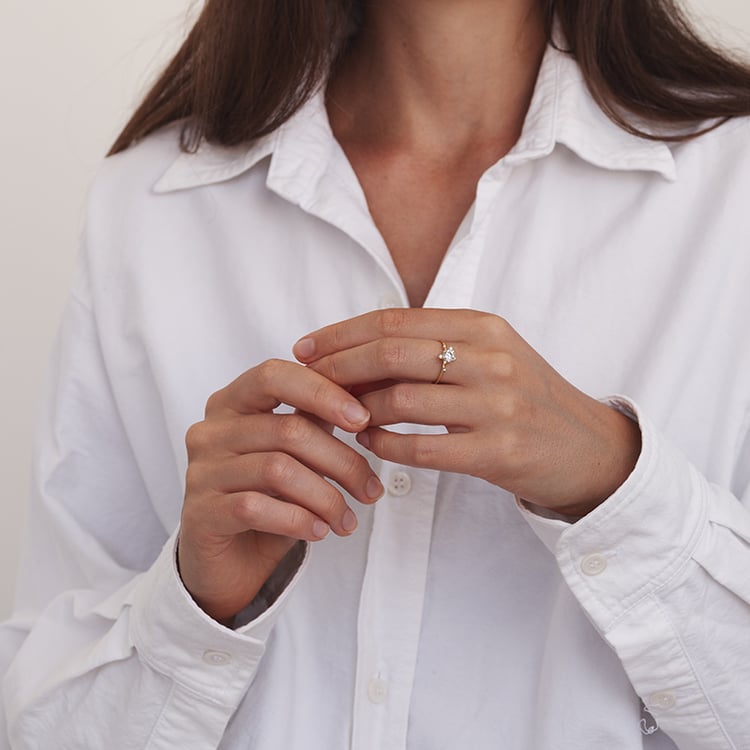 Cluster zásnubný prsteň s diamantmi Carole 129131