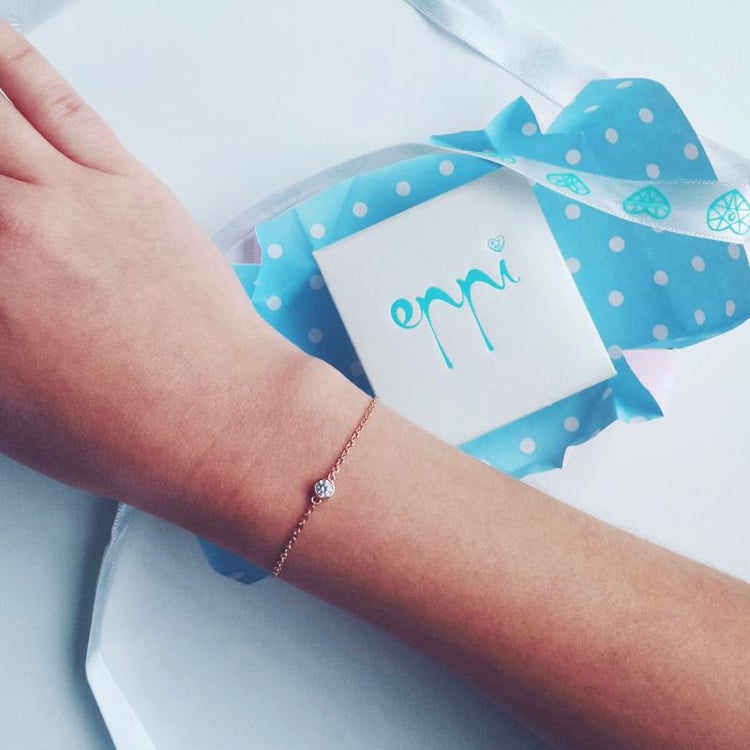 Pozlátený náramok 12571