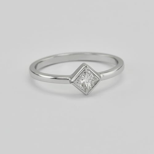 Zlatý prsteň s princess diamantom Erial
