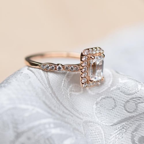 Zásnubný prsteň s emerald diamantom Beulah