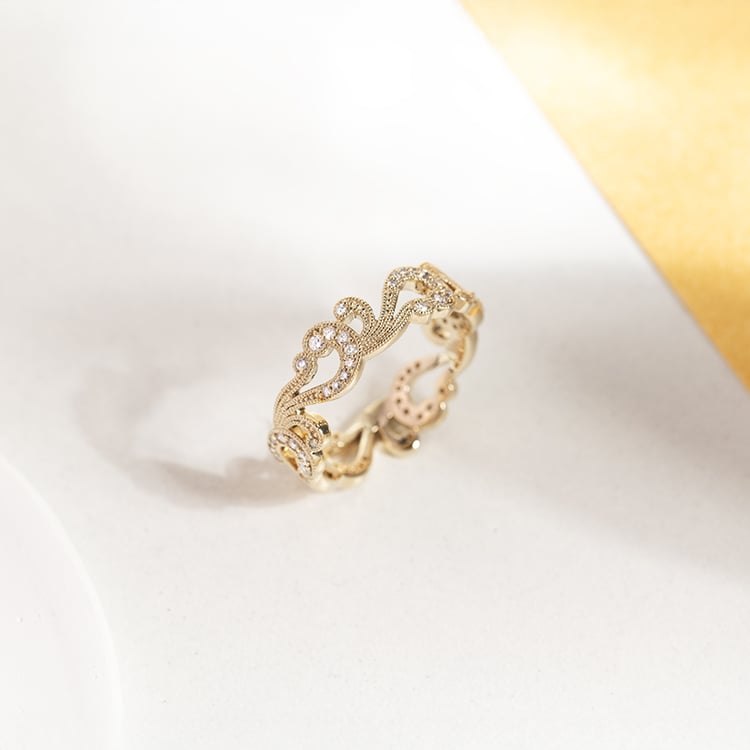 Zlatý prsteň s vintage diamantovými líniami Clementine 149205