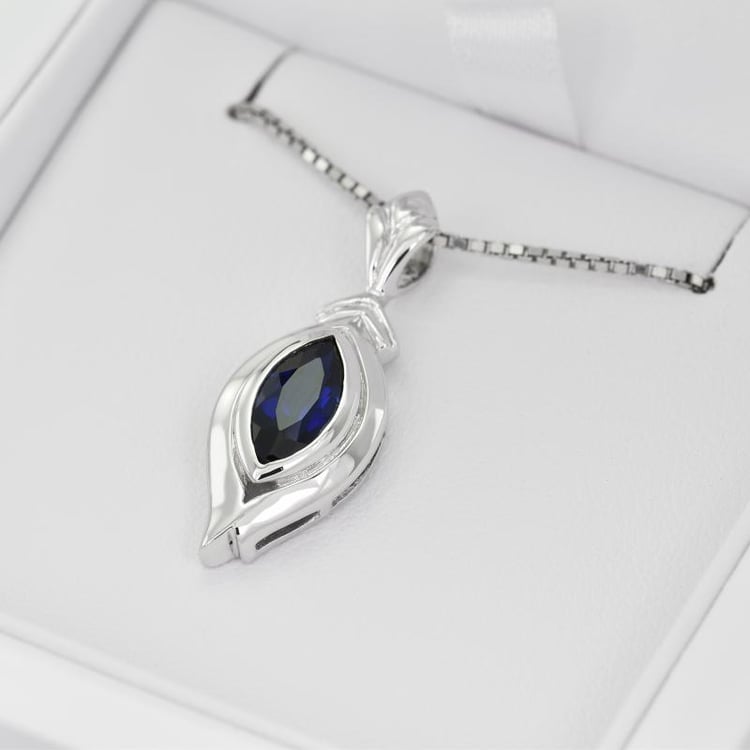 Zafírový prívesok 23076