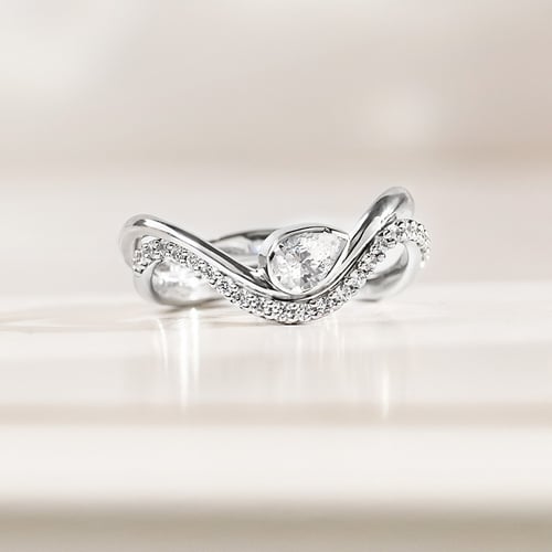 Romantický zásnubný set prsteňov s diamantmi Genevive