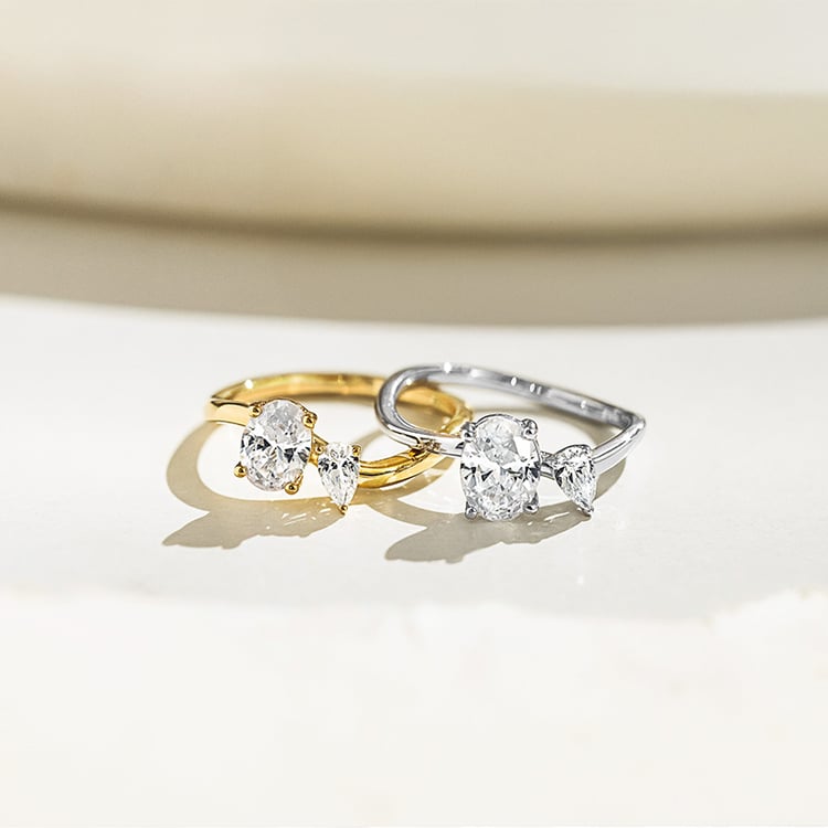 Prsteň s oválnym lab-grown diamantom 154901