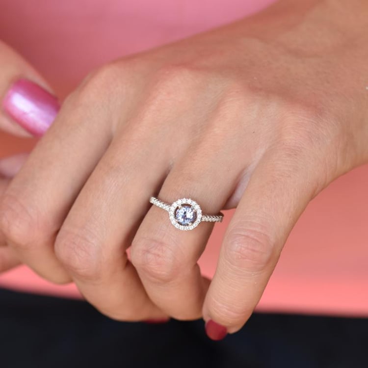 Tanzanitový strieborný prsteň 20018