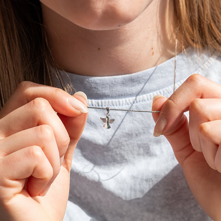 Strieborný prívesok anjel Haniel 140701