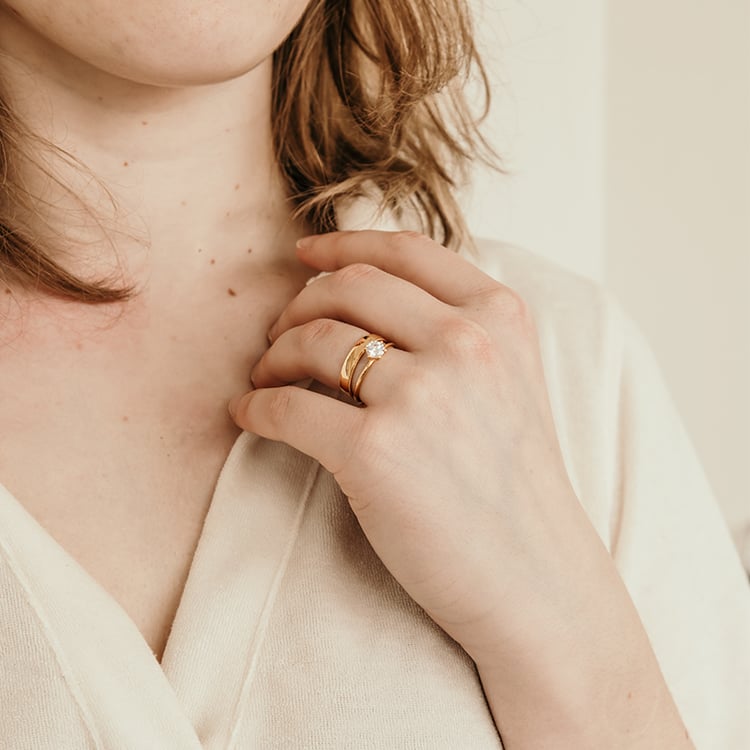 Zásnubný prsteň s lab-grown diamantom Birdie 121461