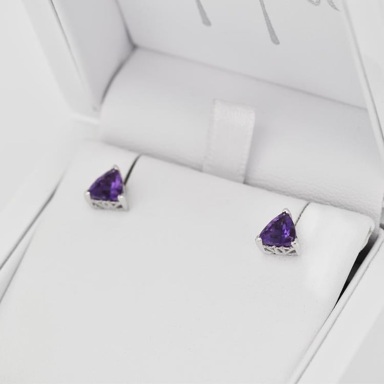Strieborné náušnice s ametystmi 16507