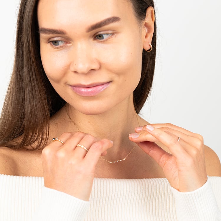 Minimalistický náhrdelník s diamantmi Miles 147066