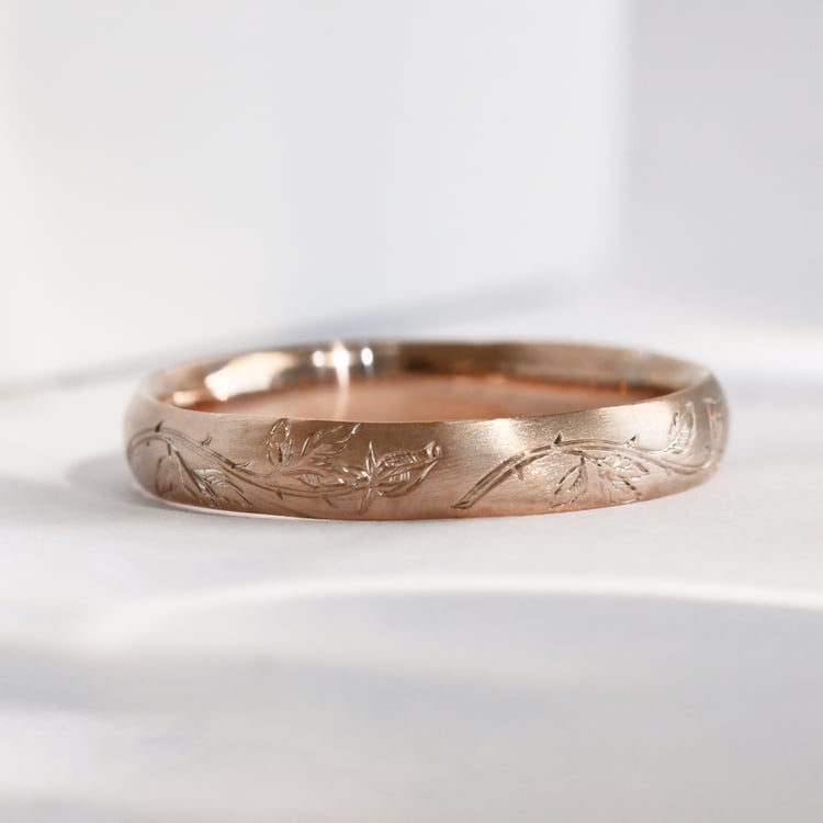 Svadobné obrúčky s ručnou rytinou ruží Yazmin 118180