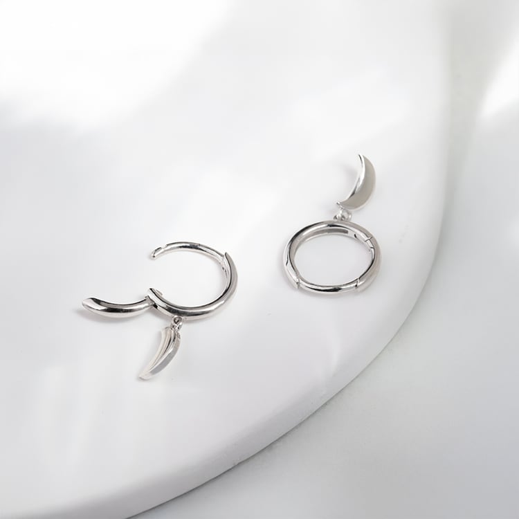 Strieborné kruhové náušnice s mesiačikmi Aibek 149185