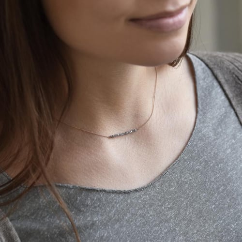 Zlatý choker s ružovými nebrúsenými diamantmi Briely