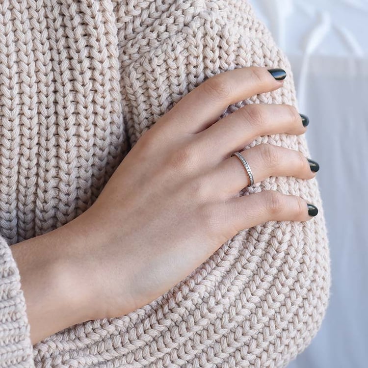 Žiarivý diamantový eternity prsteň 92576