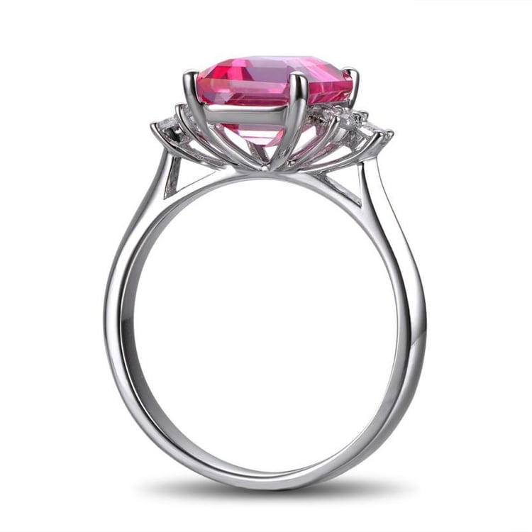 Zlatý prsteň s ružovým topásom 16833