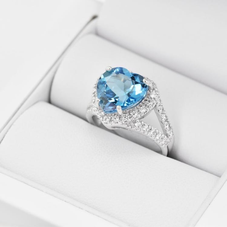 Prsteň s topásom 27036