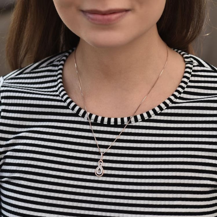 Strieborný náhrdelník double infinity 35715