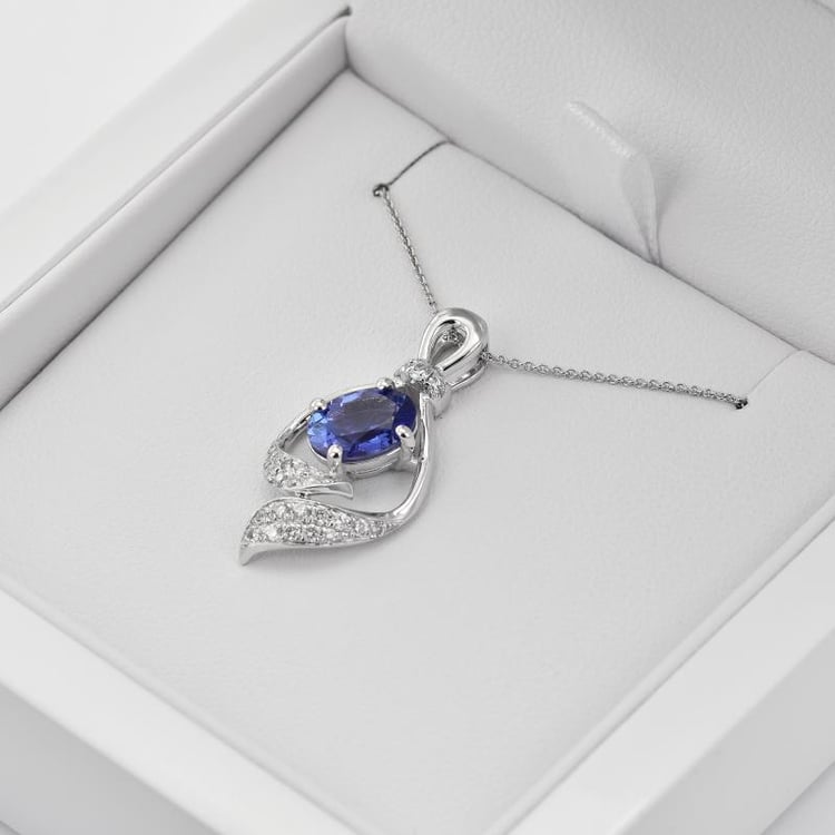 Tanzanitový prívesok 6161