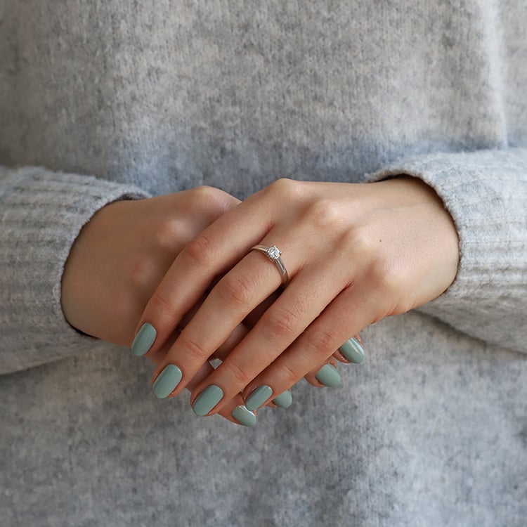 Zásnubný prsteň so syntetickým diamantom 78520