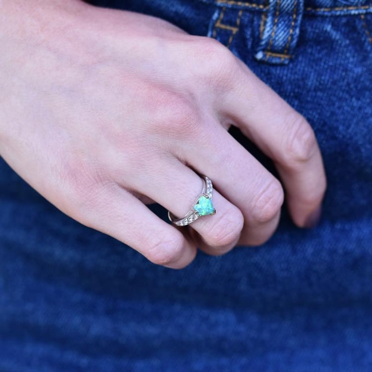 Prsteň s opálom 28117