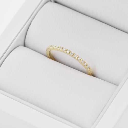 Zlatý eternity prsteň s 1.25mm diamantmi Ogyn