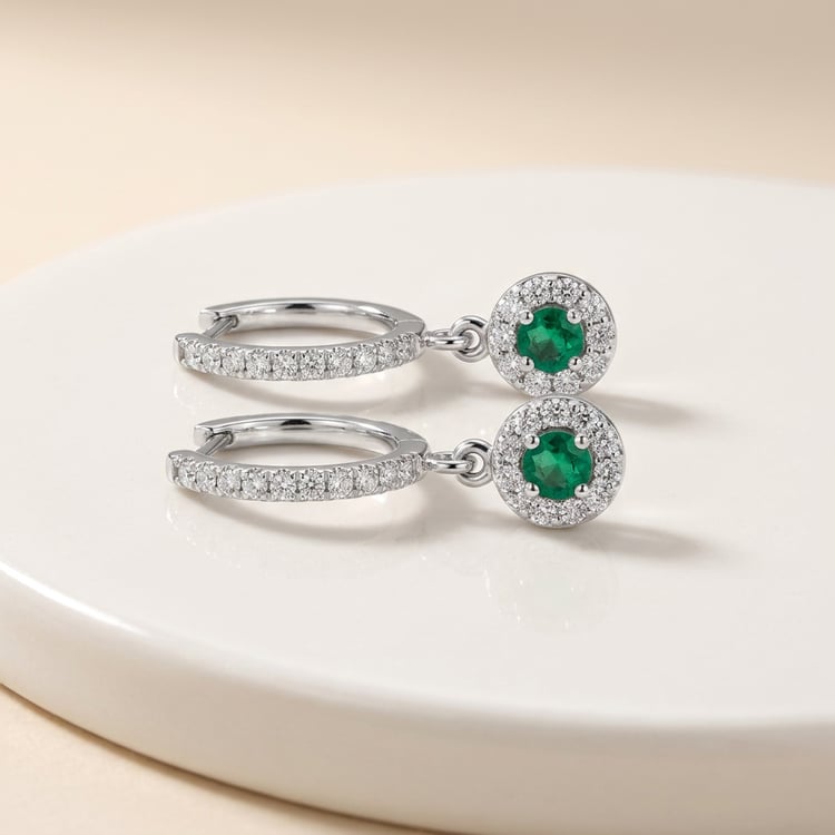 Očarujúce strieborné náušnice so smaragdmi a lab-grown diamantmi Donna 169780
