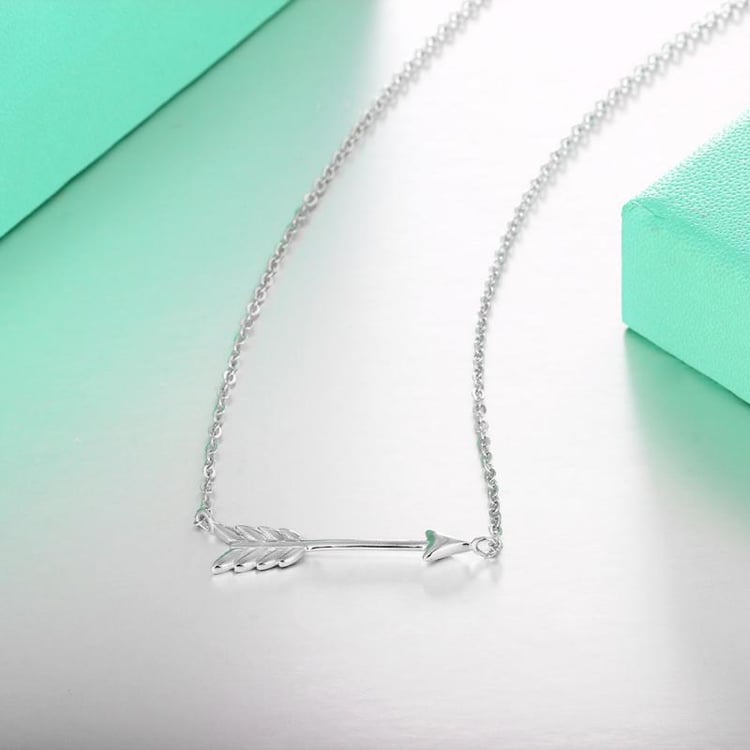 Strieborný náhrdelník 8264