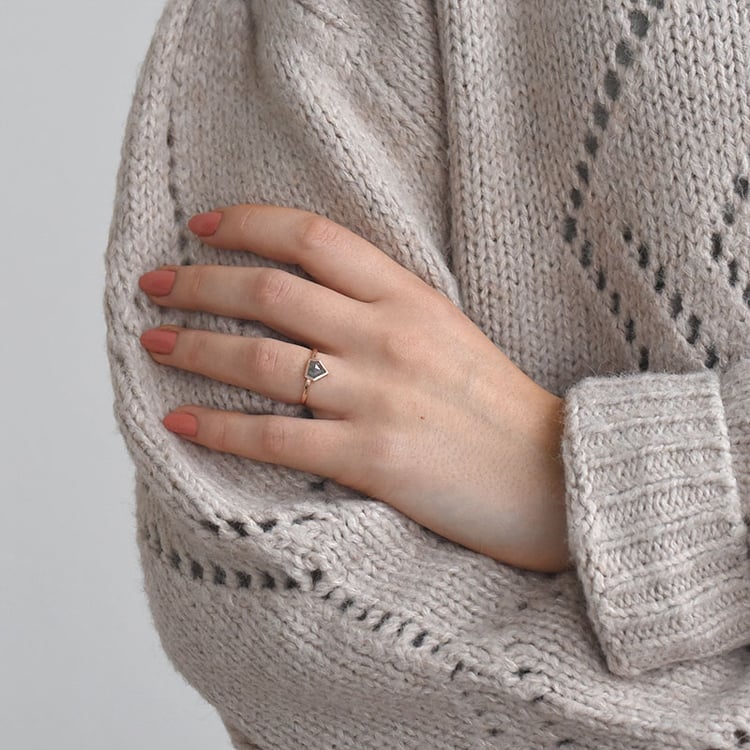 prsteň se salt and pepper diamantom 71670