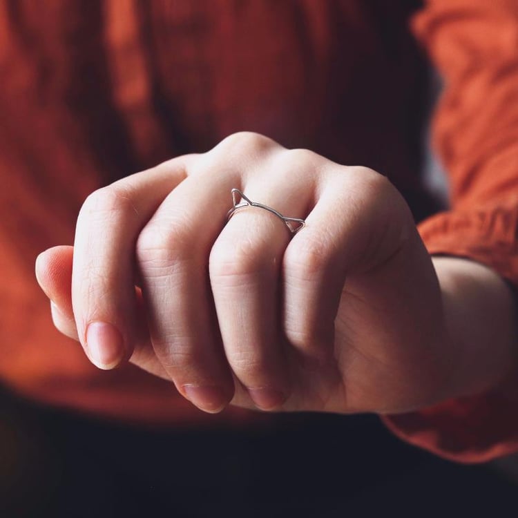 Strieborný prsteň s mačacími uškami 39329