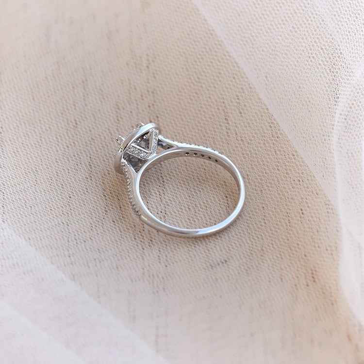 Zásnubný prsteň 69449