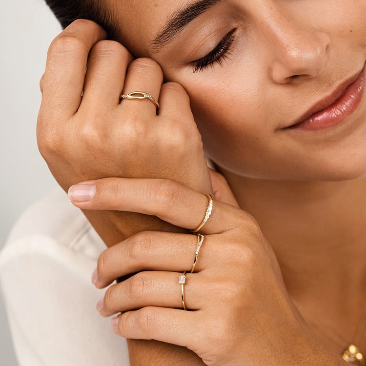 Atypický prsteň zo striebra s lab-grown diamantmi Nils 162998