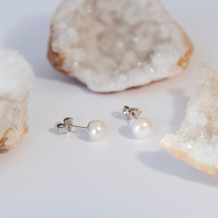 Perlové napichovacie náušnice Belva 108428