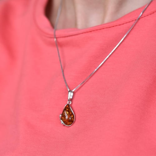 Elegantná strieborná kolekcia s jantármi Knud
