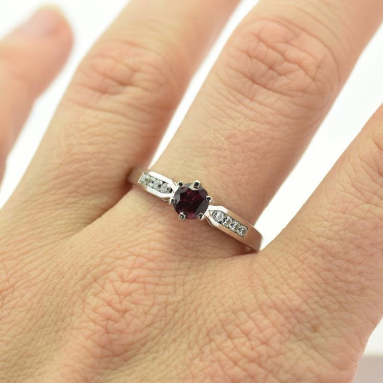 Prsteň s turmalínom 15663