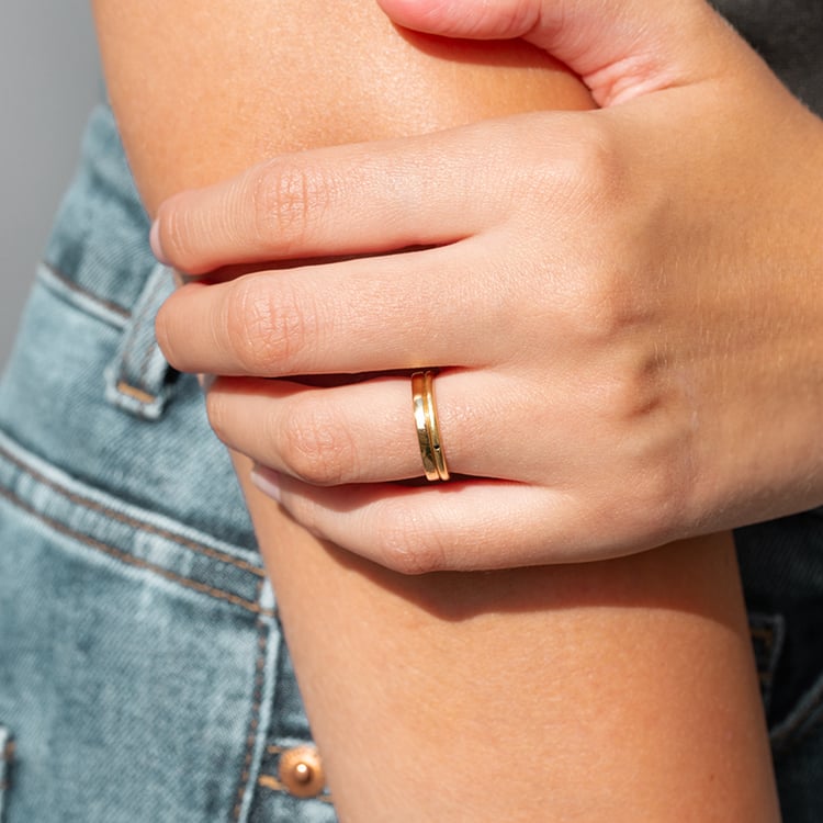 Komfortný snubný prsteň zo zlata Milda 143884