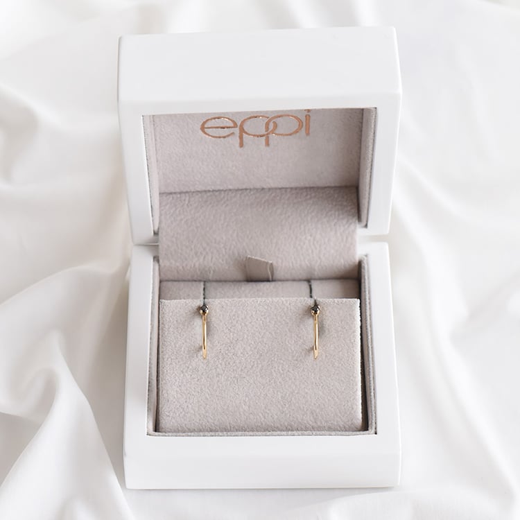 Náušnice s čiernymi diamantmi 93798