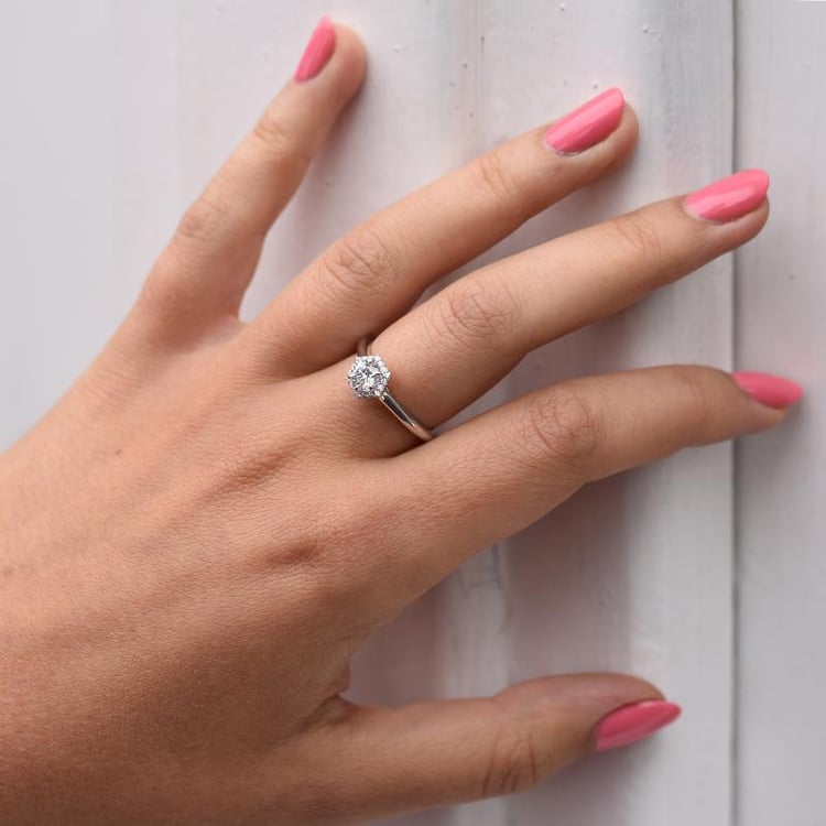 Zásnubný halo diamantový prsteň zo zlata 68356