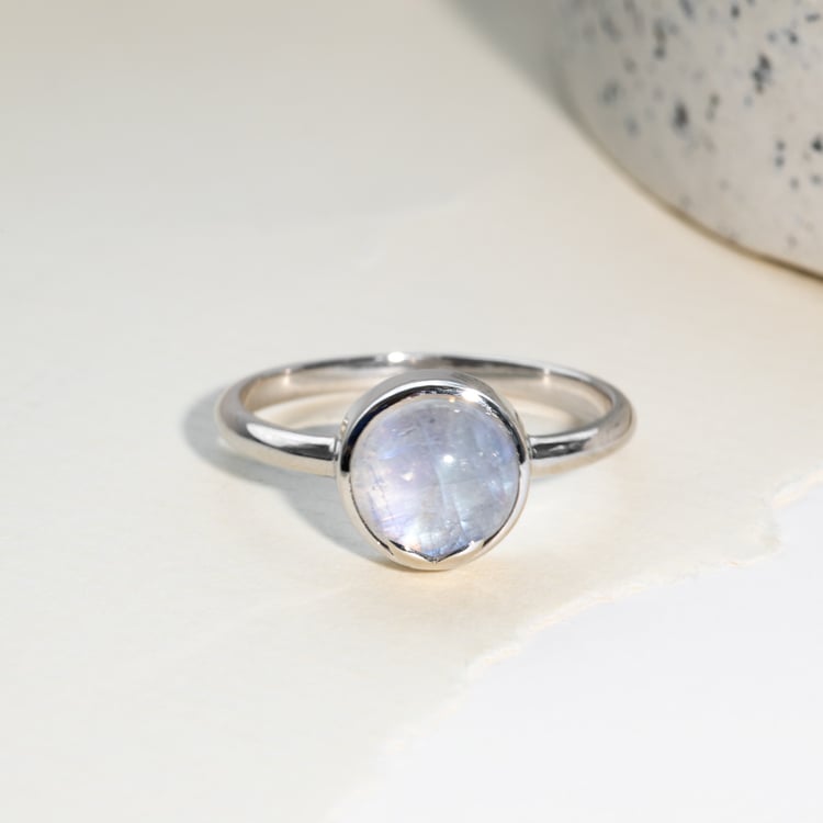 Zlatý prsteň s cabochon mesačným kameňom Leman 123782