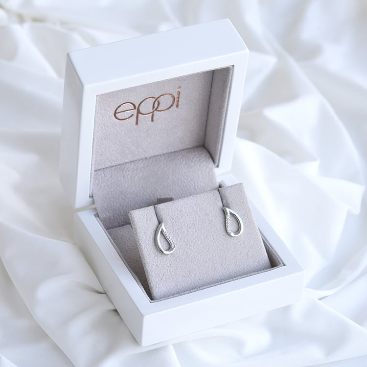 Diamantové náušnice z bieleho zlata 85743