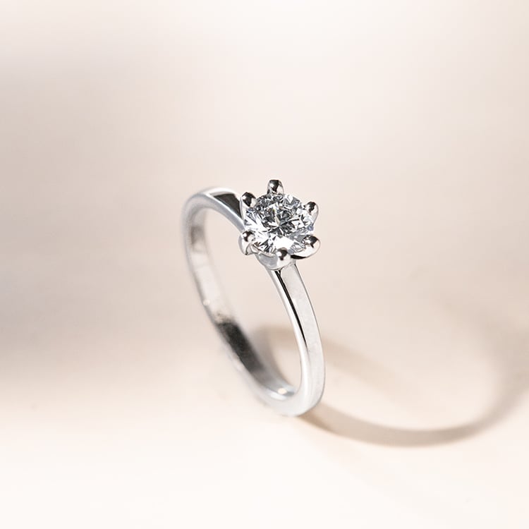 Zásnubný prsteň s lab-grown diamantom Rabby 141122