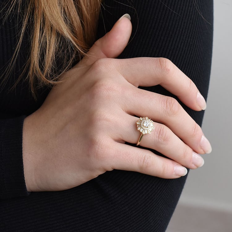 Zlatý diamantový prsteň 90000