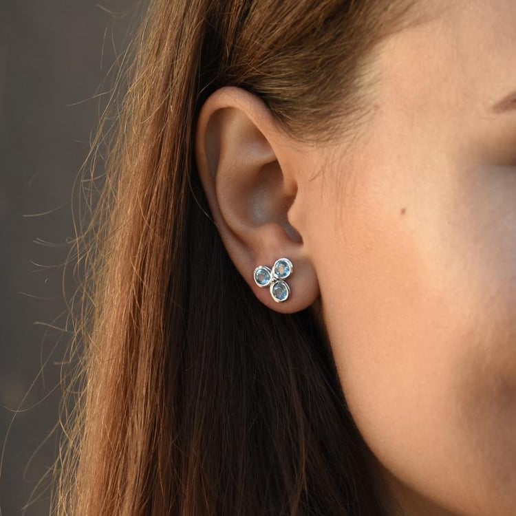 Strieborné napichovacie náušnice so švajčiarskymi topásmi 49147