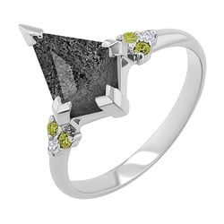 Neobyčajný prsteň s dendritickým krištáľom a olivínom Floki