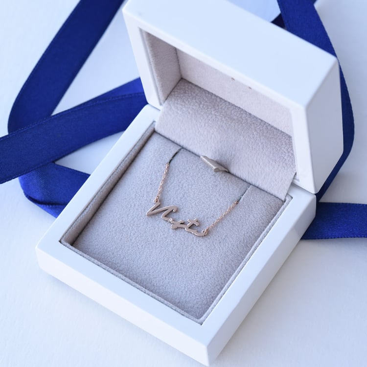 Náhrdelník s menom a diamantom zo zlata 78464